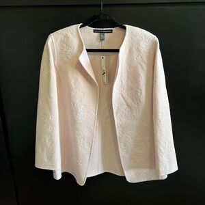 Elegant Women's Blazer in Light Pink